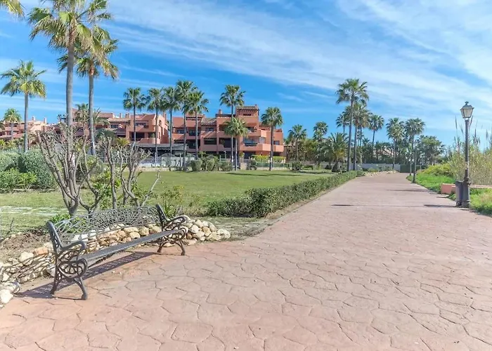 Happy Luxury Apartment - Beachside In Mar Azul, Estepona